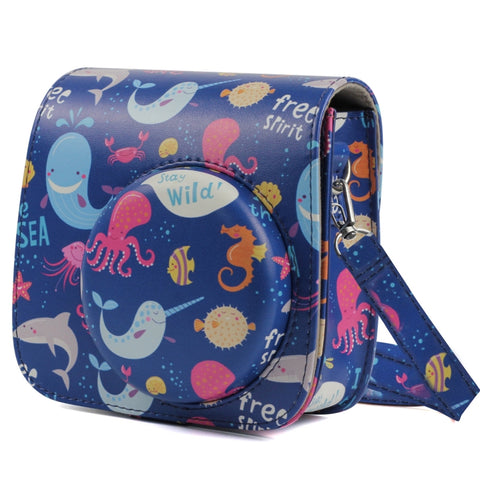 custodia-in-pelle-pu-per-fotocamera-full-body-modello-ocean-world-con-cinturino-per-fujifilm-instax-mini-9-mini-8-mini-8-ocean-world-pattern - immagine 1