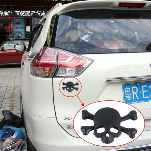 Adesivo universale per auto in metallo brillante a forma di teschio e osso incrociato, Cross Bone