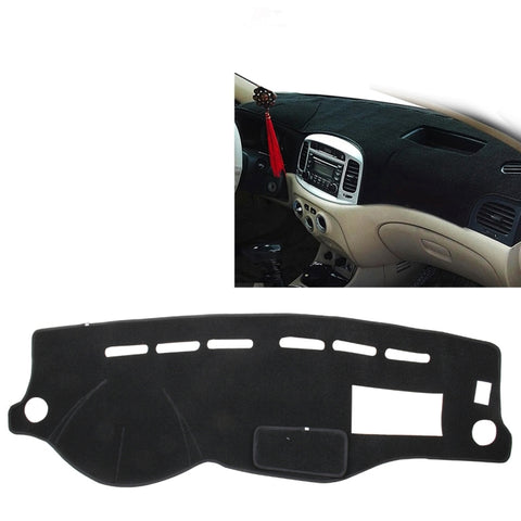 Tappetino scuro per cruscotto dell'auto, pannello luminoso per auto, pannello strumenti, protezione solare per accenti moderni (si prega di notare il modello e l'anno), For Modern Accent