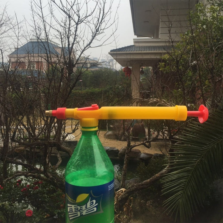 10pcs High Pressure Plastic Bottle Drink Beverage Trolley Gun Spray  Reciprocating Sprayer Coke Bottle Sprayer Manual Pressure Sprayer, Random Color Del...