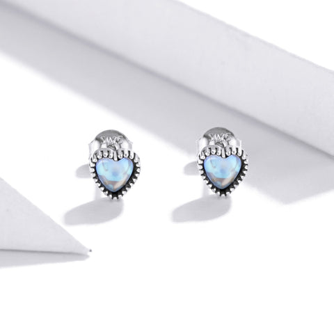 Orecchini semplici a forma di cuore in vetro in argento sterling S925