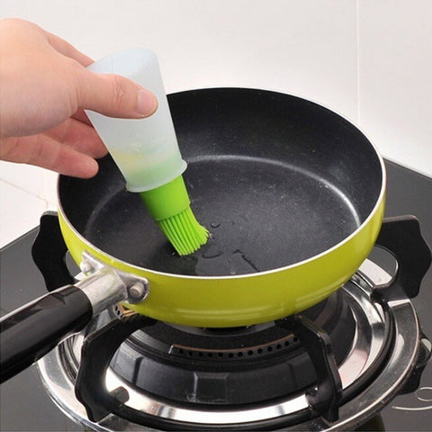 Bottiglia per olio con spazzola in silicone per griglia - 11,5x5 cm,