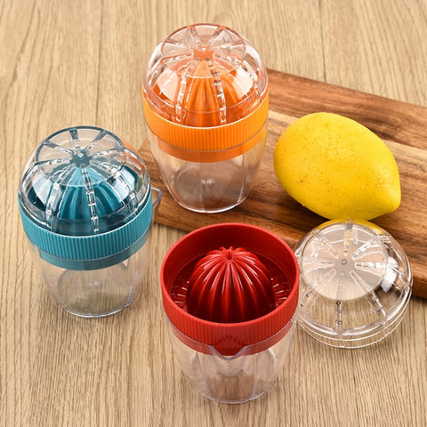 Mini spremiagrumi manuale multifunzione con spremiagrumi a tazza graduata