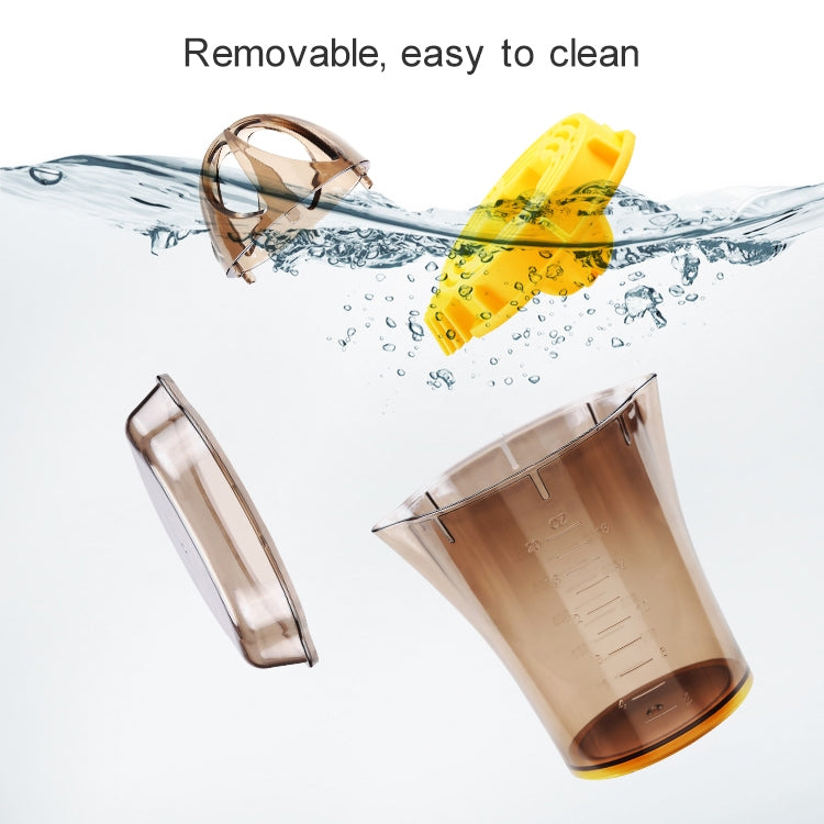 Compact Manual Fruit Juicer for Fresh Juice at Home