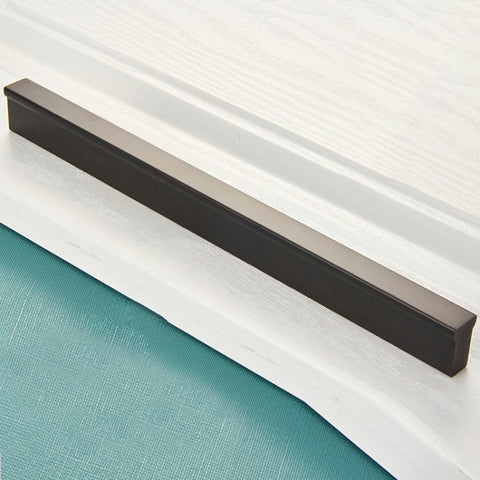 Maniglia Moderna per Armadio e Cassetto 2778-224 - Design Semplice e