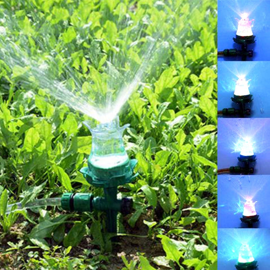 Ugello per irrigazione all'aperto da giardino con irrigatore automatico per irrigatore per prato luminoso a LED per cortile, LED Lawn Sprinkler