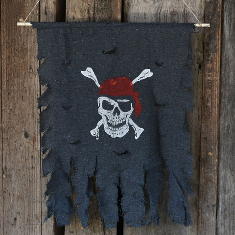 Décoration d'Halloween Jolly Roger Skull Banner Bandiera pirata Meubles pour fête, grandes dimensions : 76 x 90 cm, grande taille : 76 x 90 cm