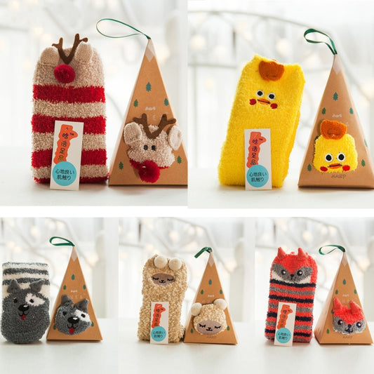 calzini-per-adulti-caldi-e-spessi-in-velluto-corallo-invernale-calzini-regalo-in-scatola-natalizia-con-motivo-animale-stereoscopico-consegna-in-stile-casuale-type-1 - immagine 1