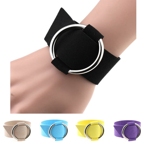 2 pezzi di braccialetti rotondi semplici europei e americani in velluto, braccialetti in metallo alla moda, consegna colore casuale - Novalix Store