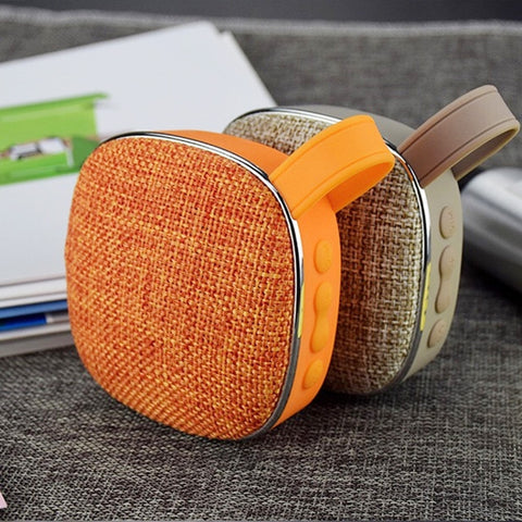 X25nuovo mini altoparlante Bluetooth portatile quadrato con struttura in tessuto, supporto per chiamate in vivavoce, scheda TF e AUX, X25new Grey, X25new Blue, X25new Orange, X25new Green