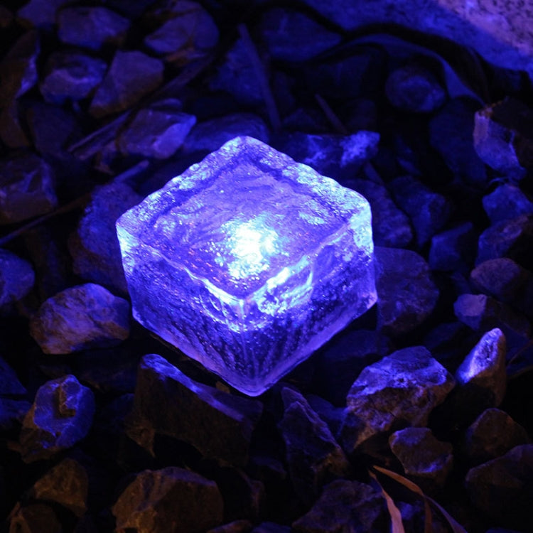 IP68 Waterproof Solar Outdoor LED Garden Light for