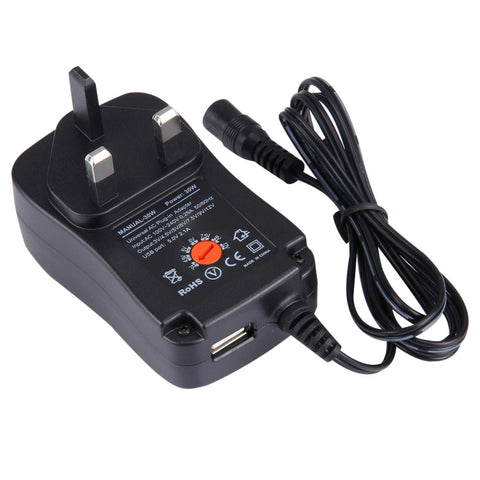 Adattatore Universale da Parete 30W con Presa UK e Porta USB 5V 2,1A,