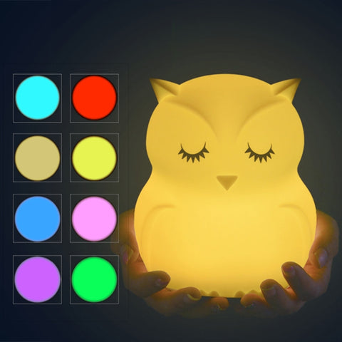Simpatico gufo cartone animato colorato lampada a LED creativo silicone luce notturna lampada giocattolo per bambini decorazione della camera da letto luce di ricarica USB