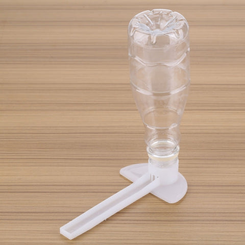 10 PCS Mangiatoia per acqua a becco d'anatra Mangiatoia per porta nido Mangiatoia per zucchero d'api multifunzione Forniture per attrezzi per apicoltura, Duckbill Type Water Feeder